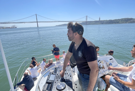 Alugar catamaran em Lisboa