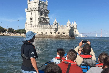 O que vai ver no passeio de barco em Lisboa
