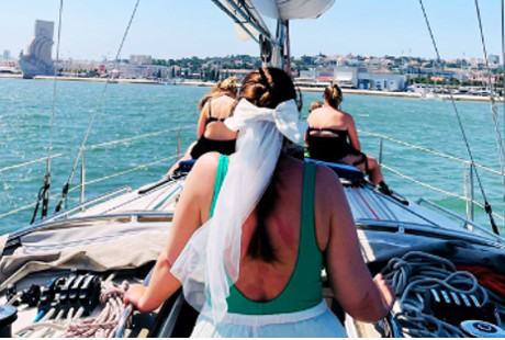 bachelorette boat party lisbon