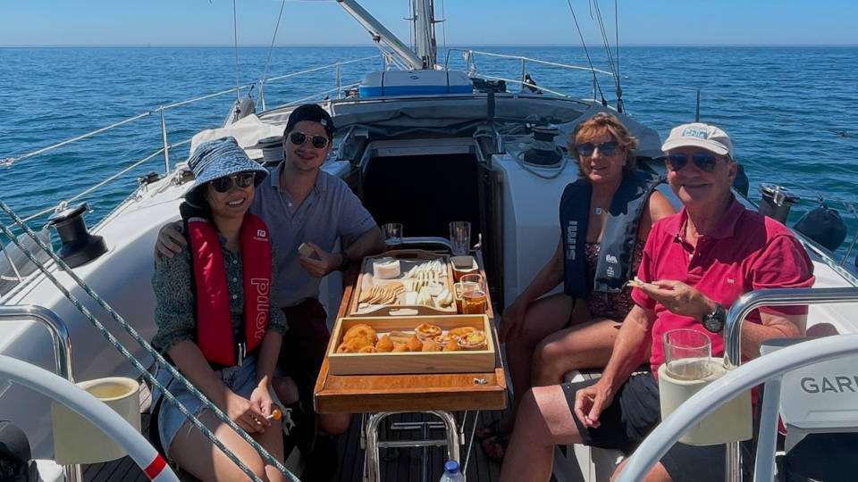 Sailing boat tour - Private tour
