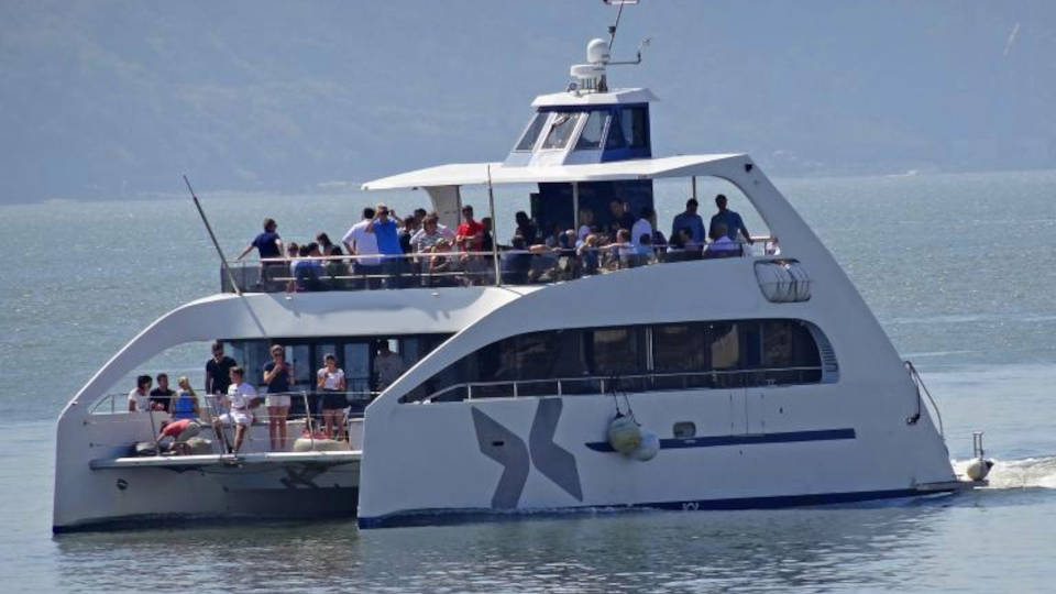 Catamaran | até 180 pax - Image 2