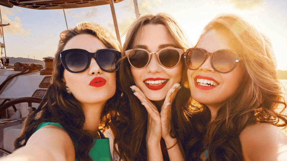 Bachelorette-boat-party-lisbon-960×540-11 hen do boat party lisbon